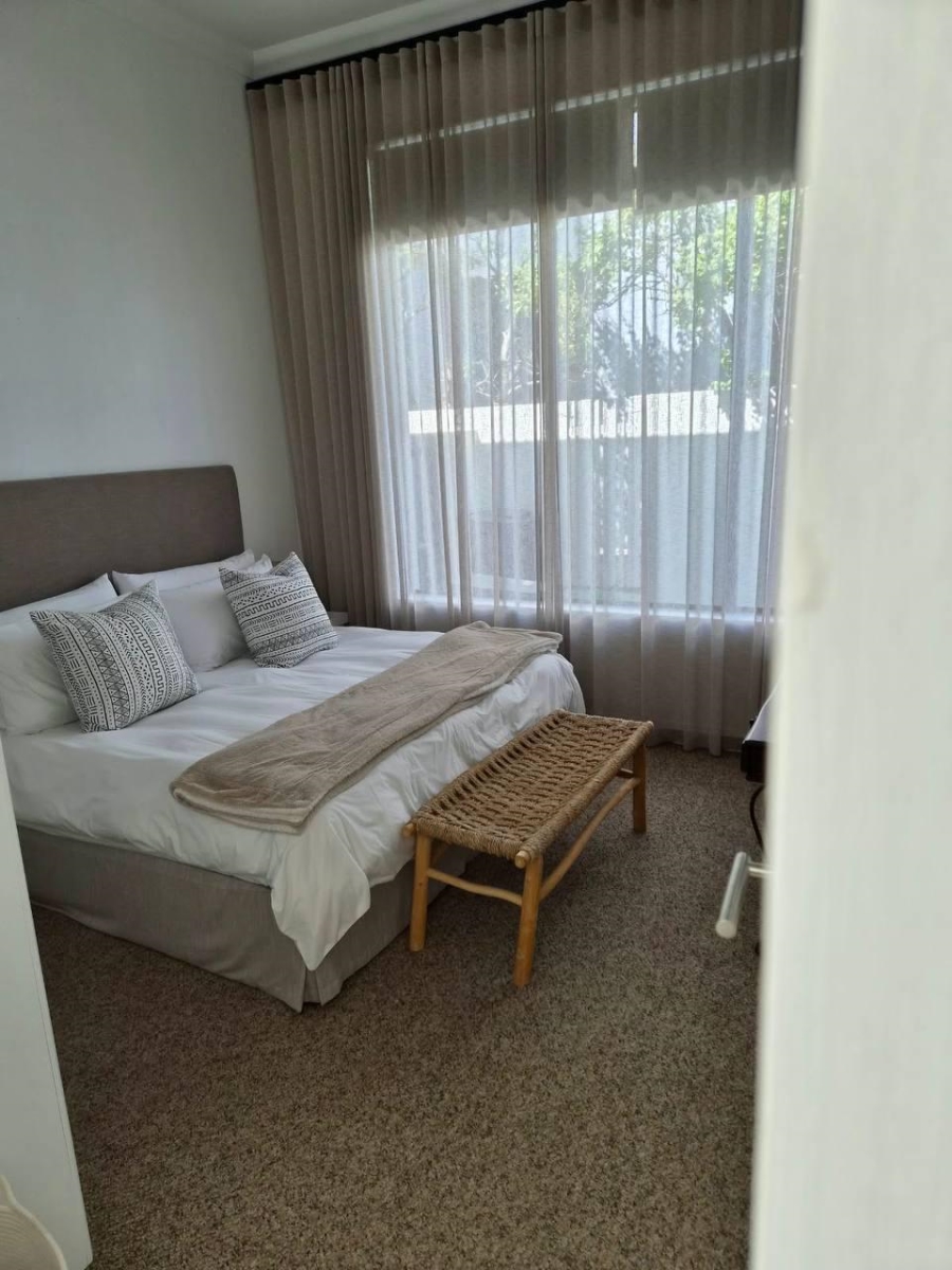 To Let  Bedroom Property for Rent in Oubaai Western Cape